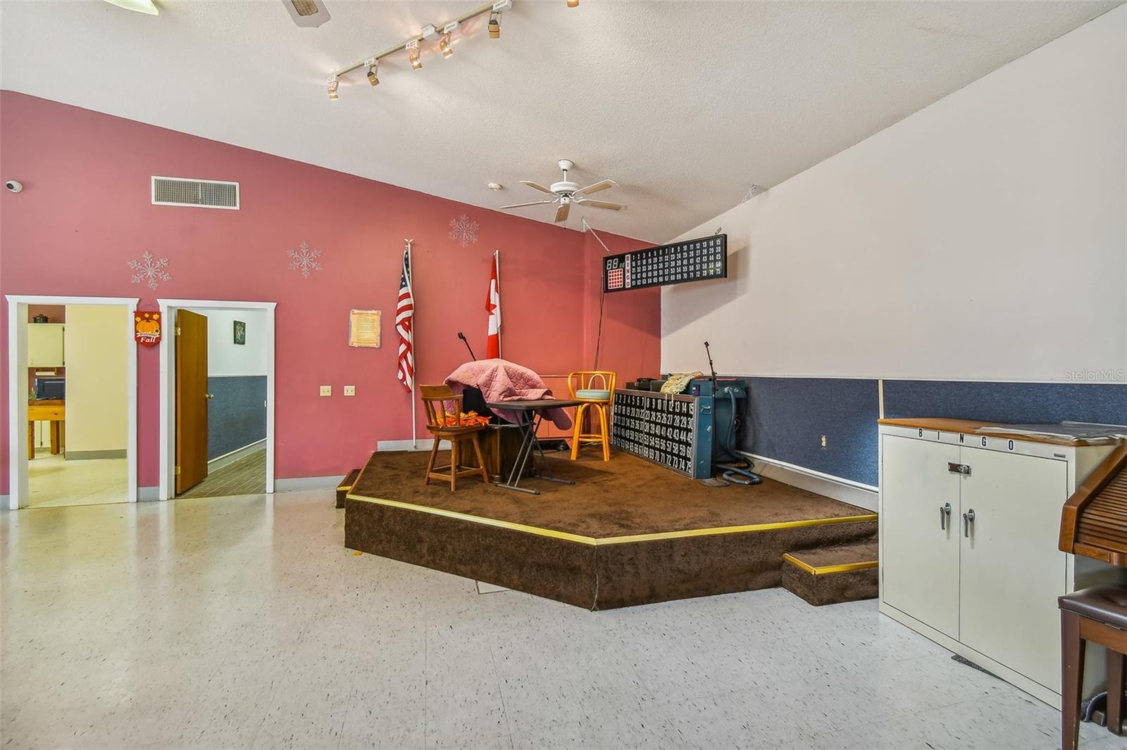 10043 COLLINGWOOD AVE, DADE CITY, FL, 33525
