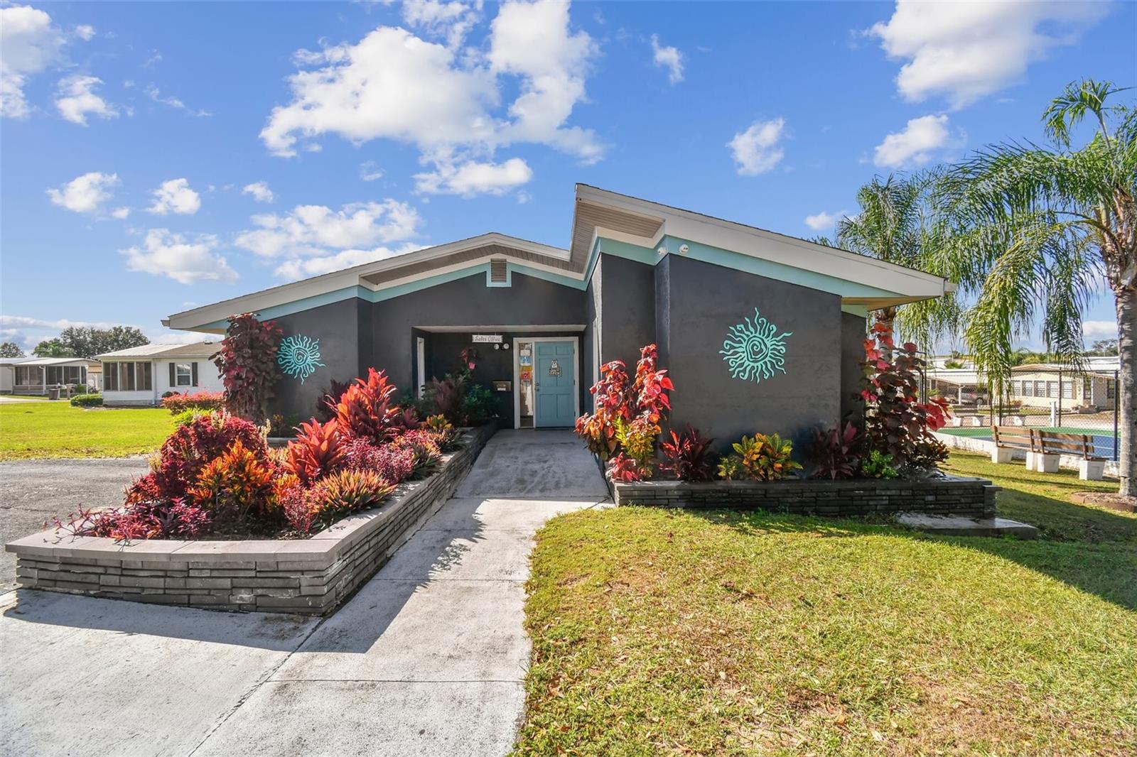 10043 COLLINGWOOD AVE, DADE CITY, FL, 33525