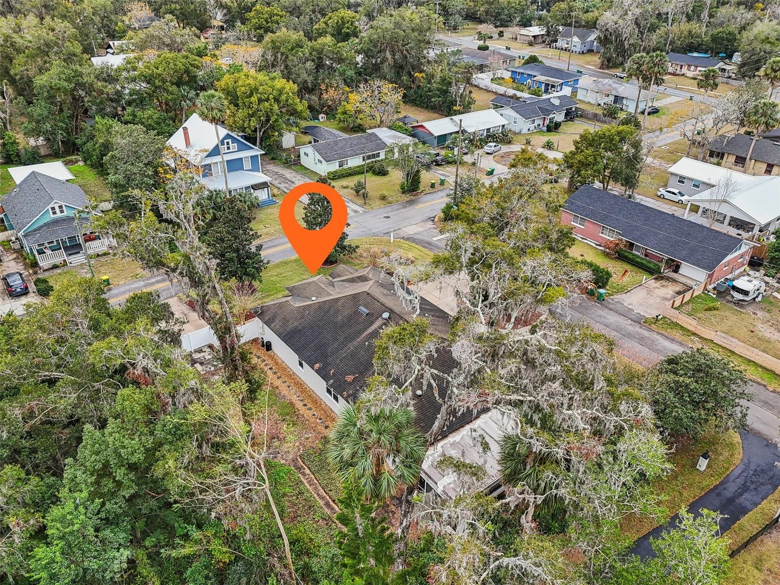 617 W UNIVERSITY AVE, DELAND, FL, 32720