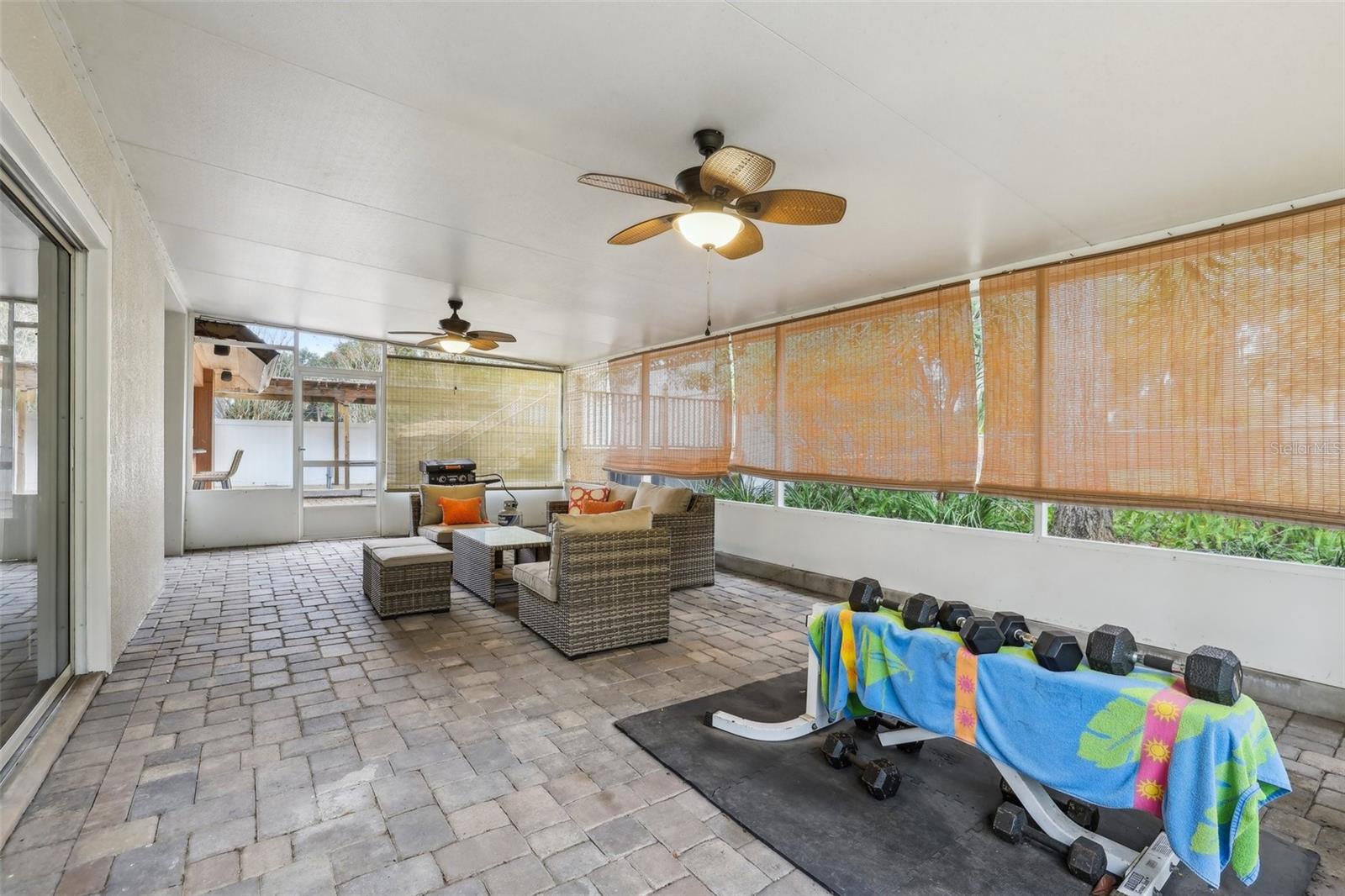 617 W UNIVERSITY AVE, DELAND, FL, 32720
