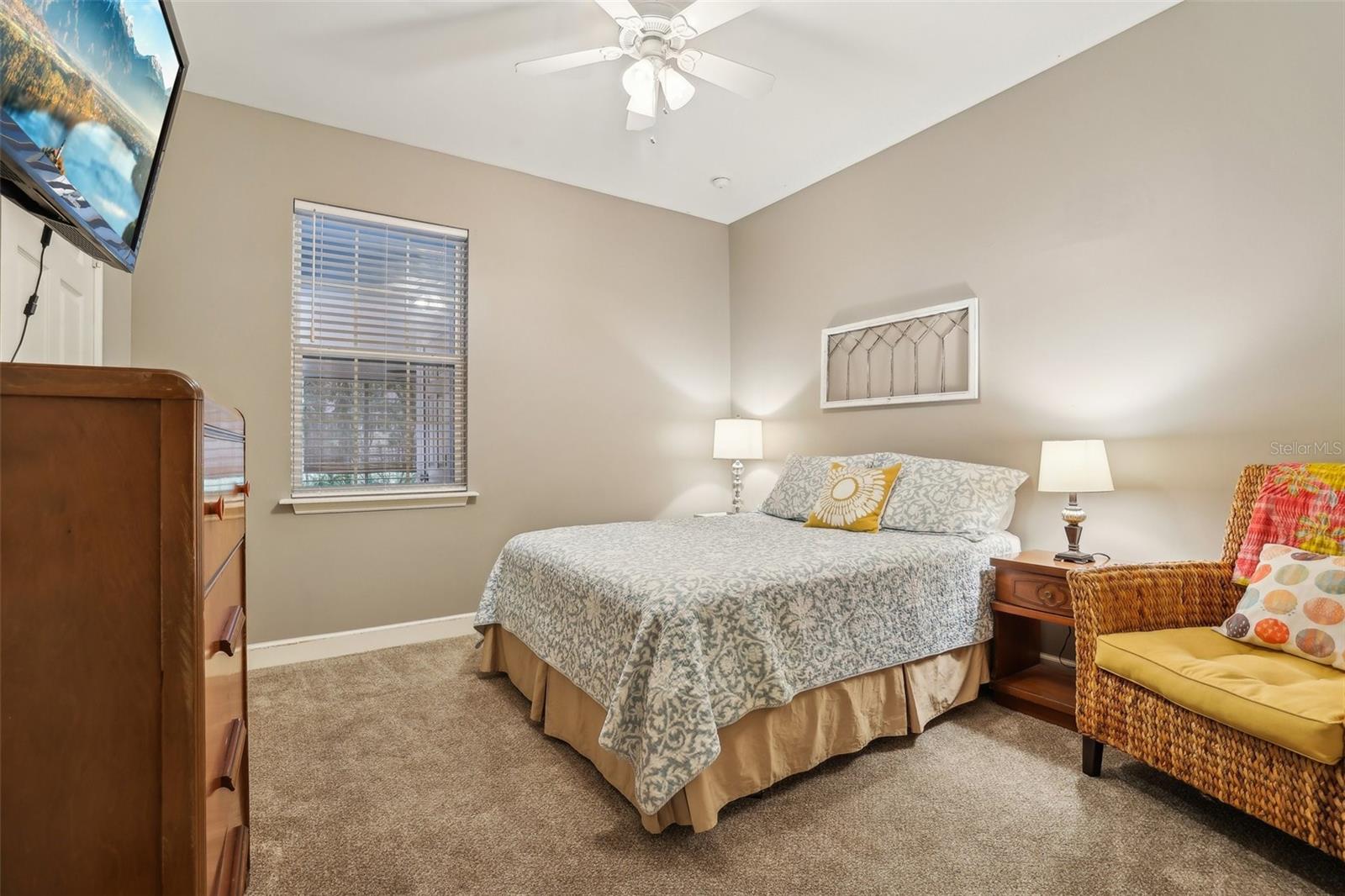 617 W UNIVERSITY AVE, DELAND, FL, 32720