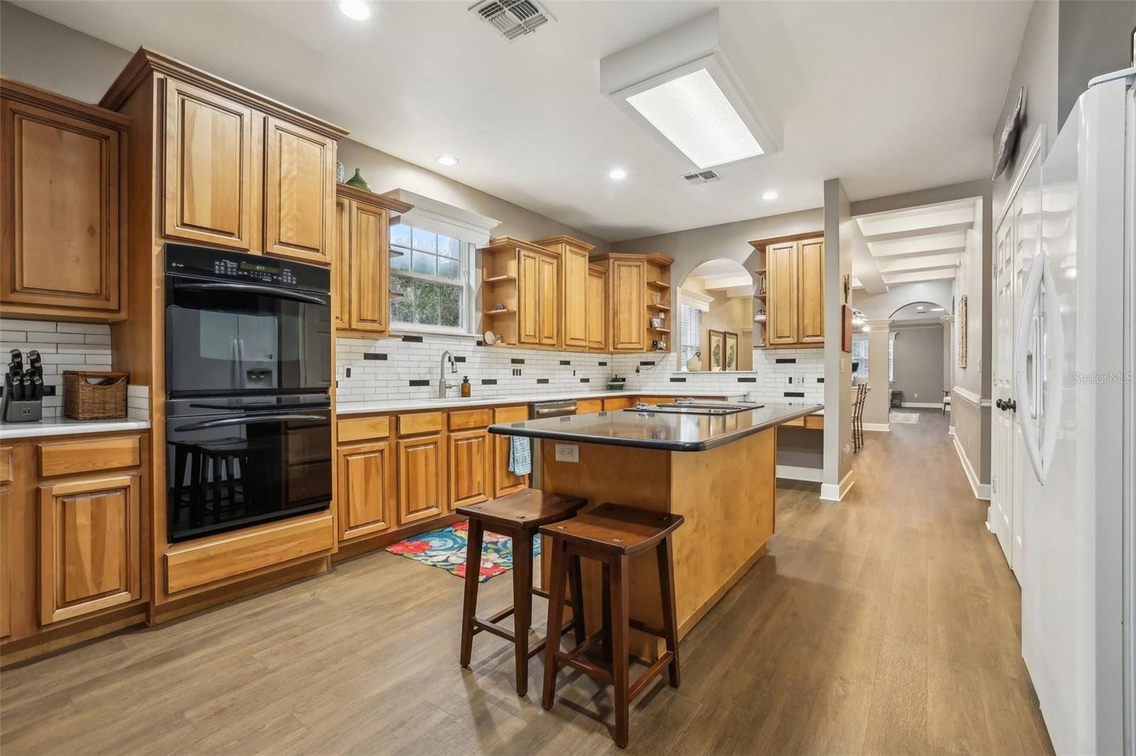617 W UNIVERSITY AVE, DELAND, FL, 32720