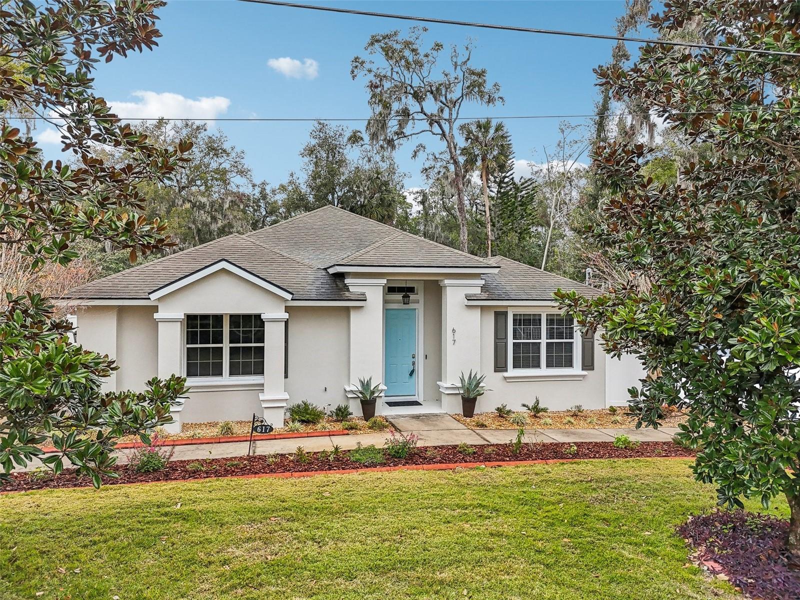 617 W UNIVERSITY AVE, DELAND, FL, 32720