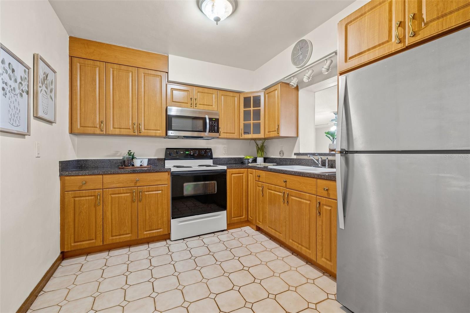 1270 NICHOLSON ST, CLEARWATER, FL, 33755