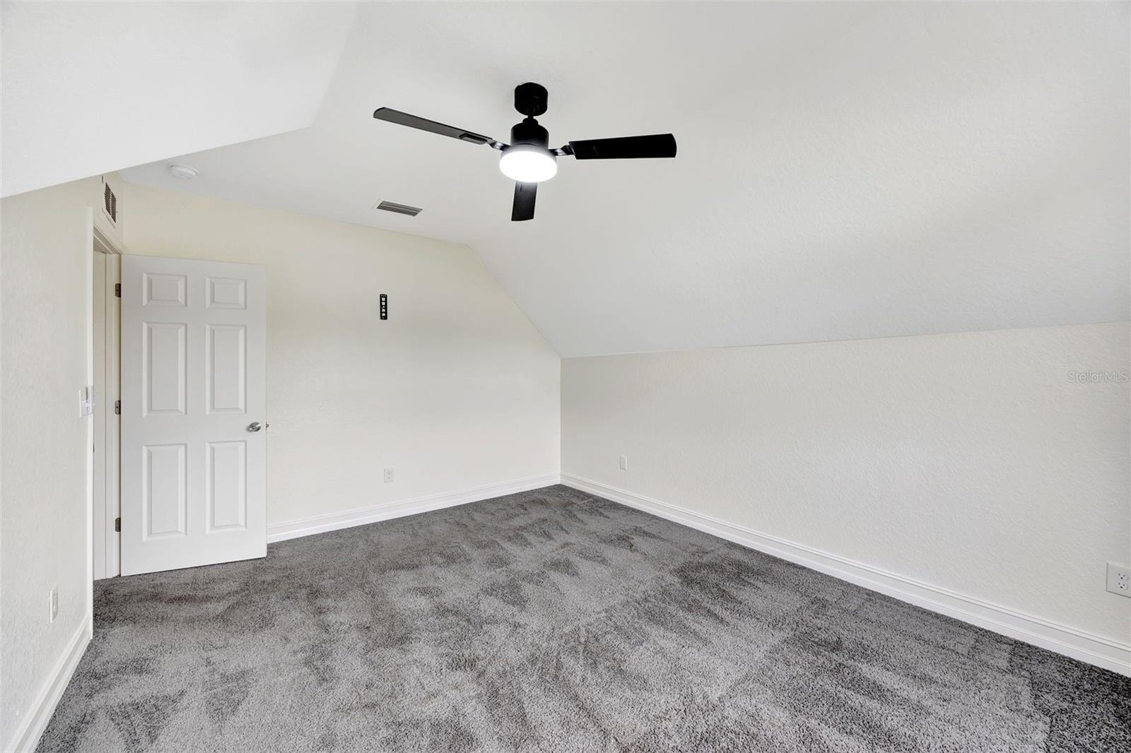 912 E 20TH AVE, TAMPA, FL, 33605