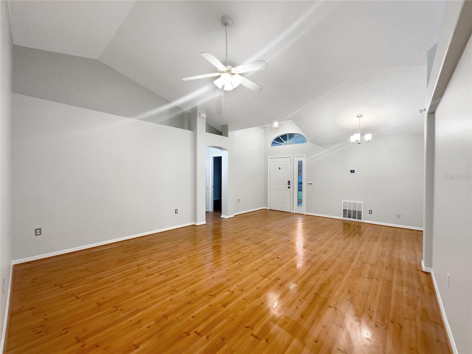 311 SILVER PINE DR, LAKE MARY, FL, 32746