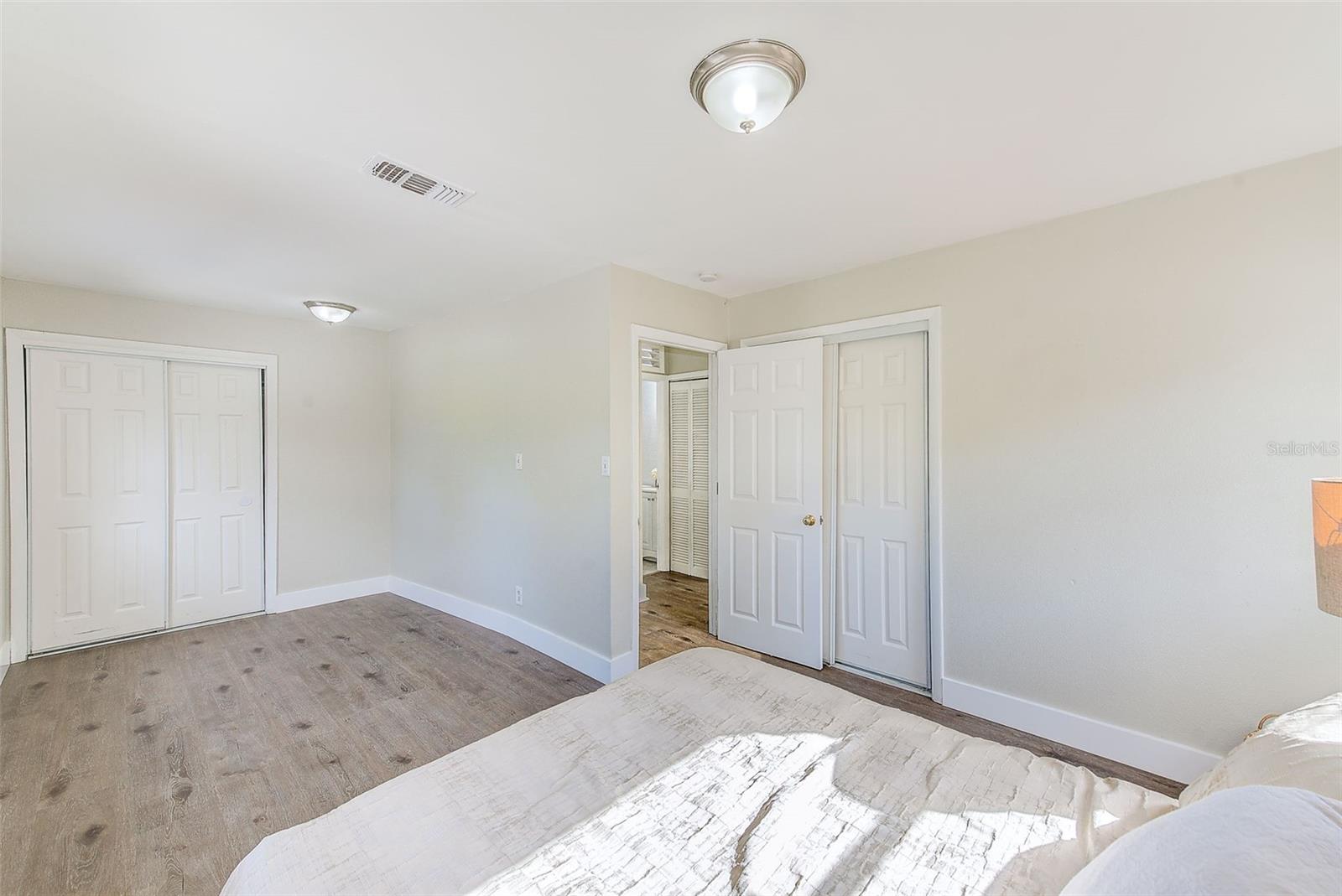 8306 N KLONDYKE ST, TAMPA, FL, 33604