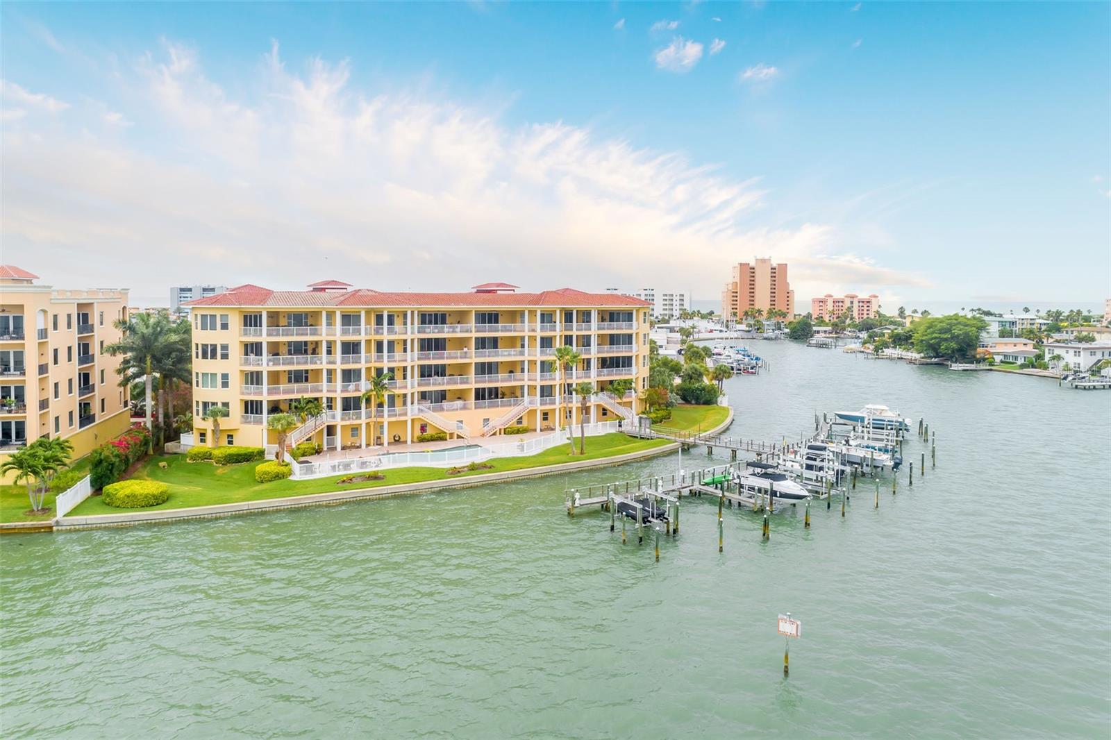 220 108TH AVE #403, TREASURE ISLAND, FL, 33706