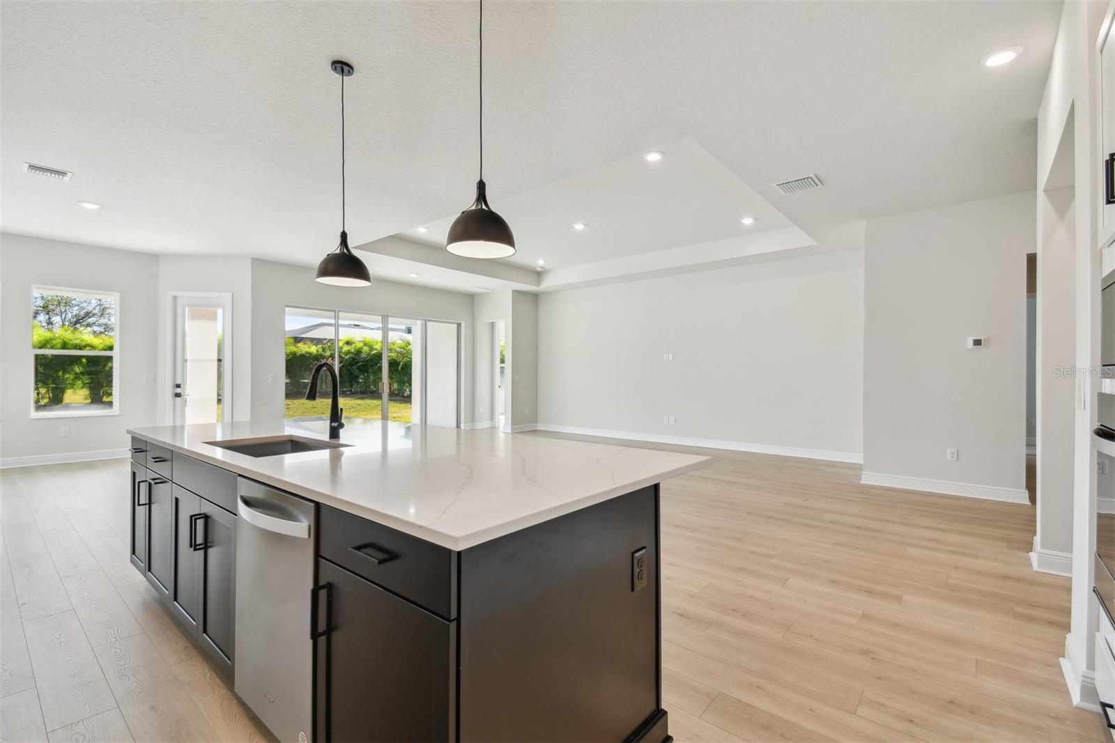 5917 HIDDEN BRANCH DR, APOLLO BEACH, FL, 33572