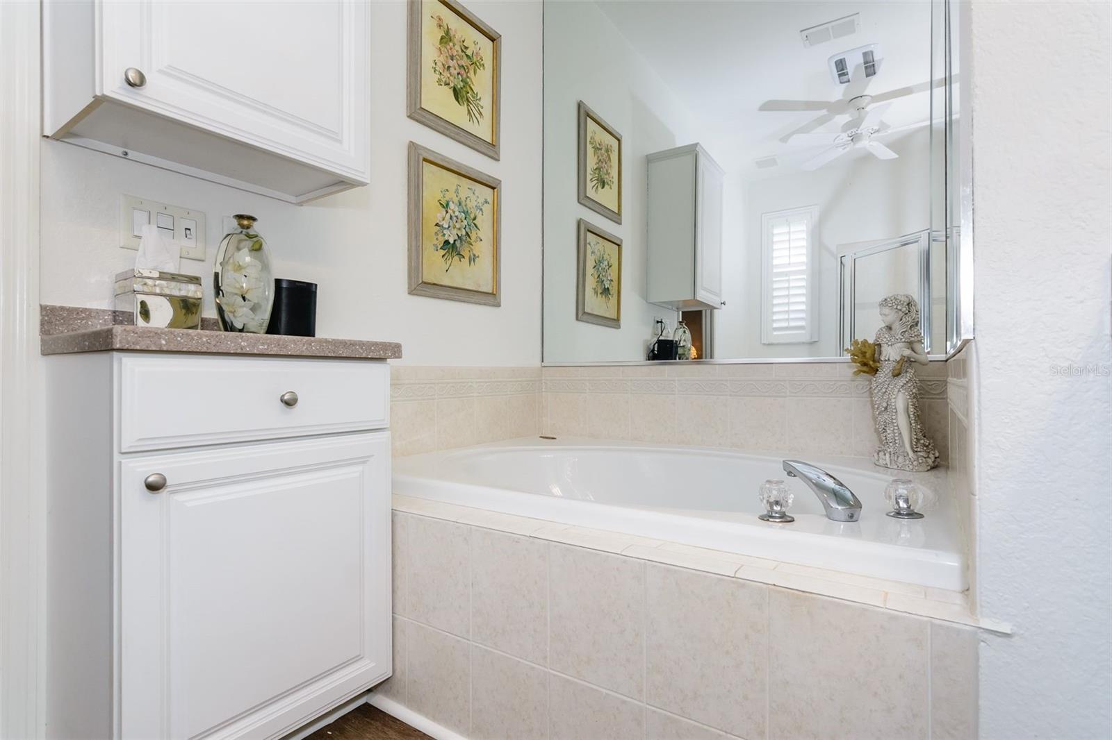 884 MICHELE CIR, DUNEDIN, FL, 34698