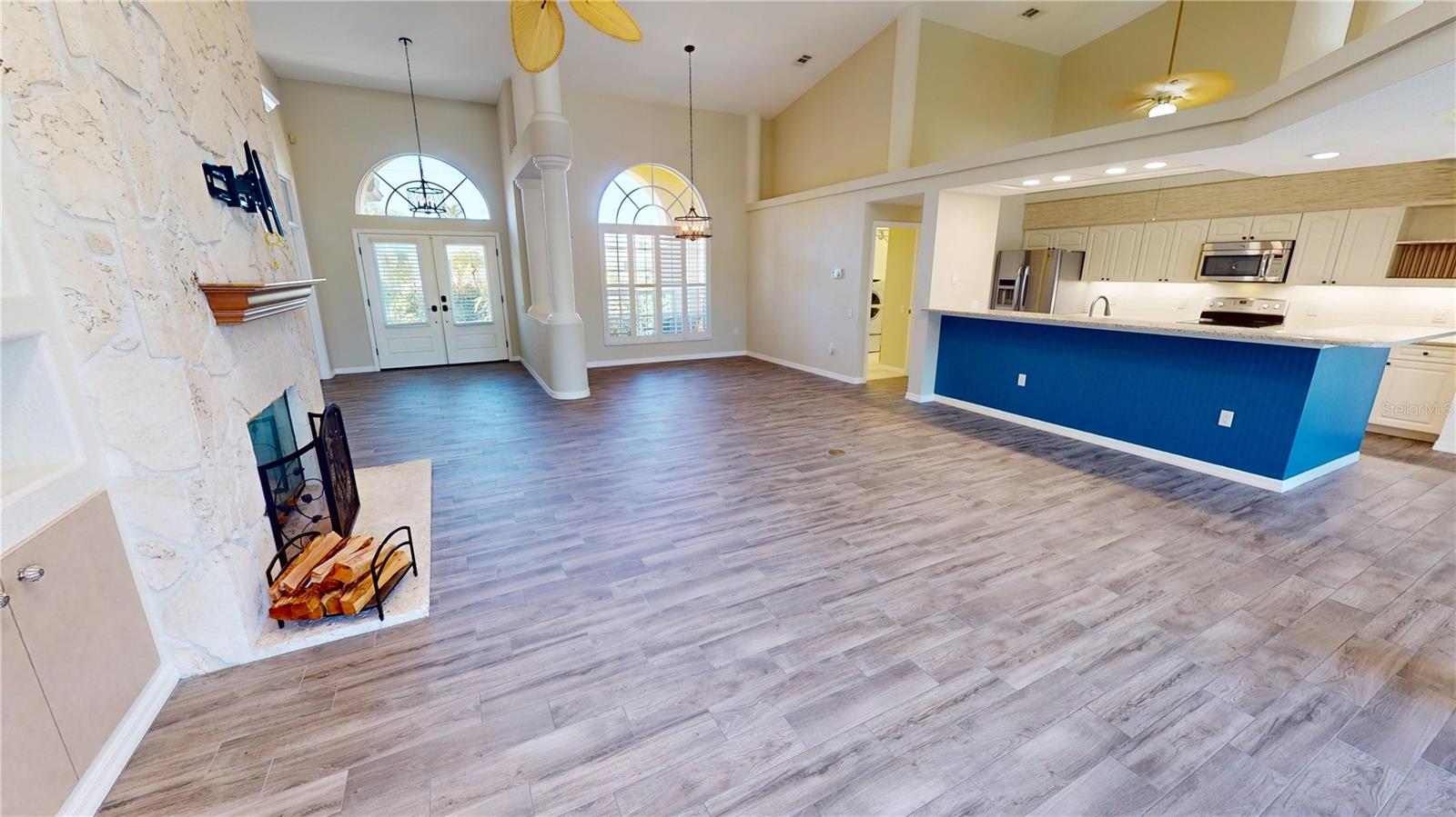 220 SHREVE ST, PUNTA GORDA, FL, 33950