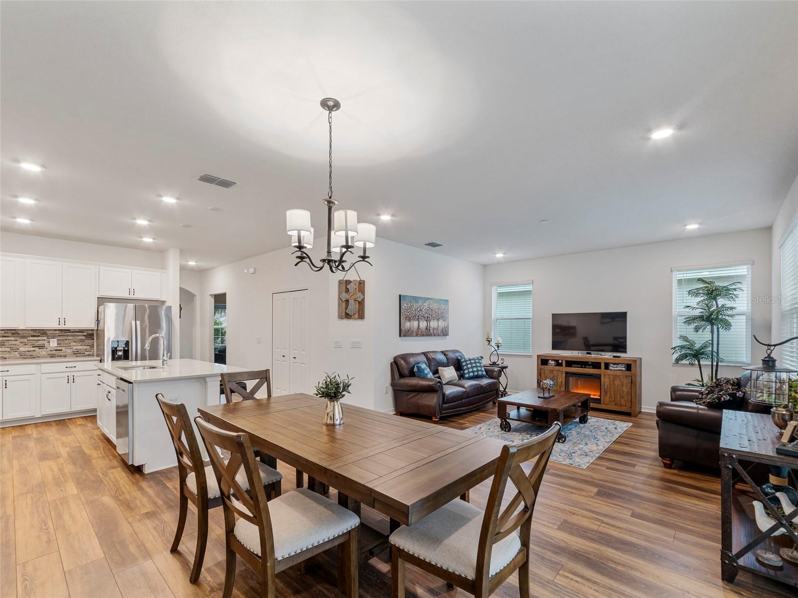 16732 MOONER PLANK CIR, WIMAUMA, FL, 33598