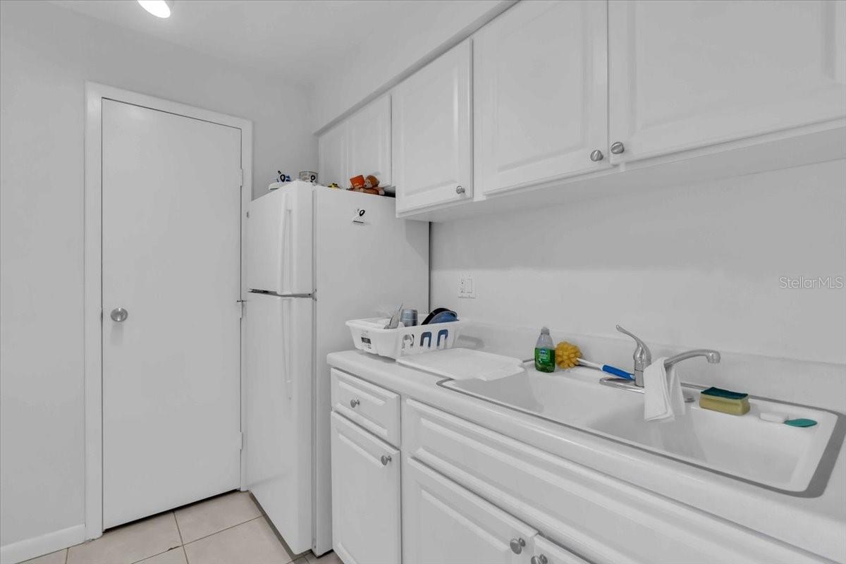 2701 HIDDEN LAKE DR N #E, SARASOTA, FL, 34237