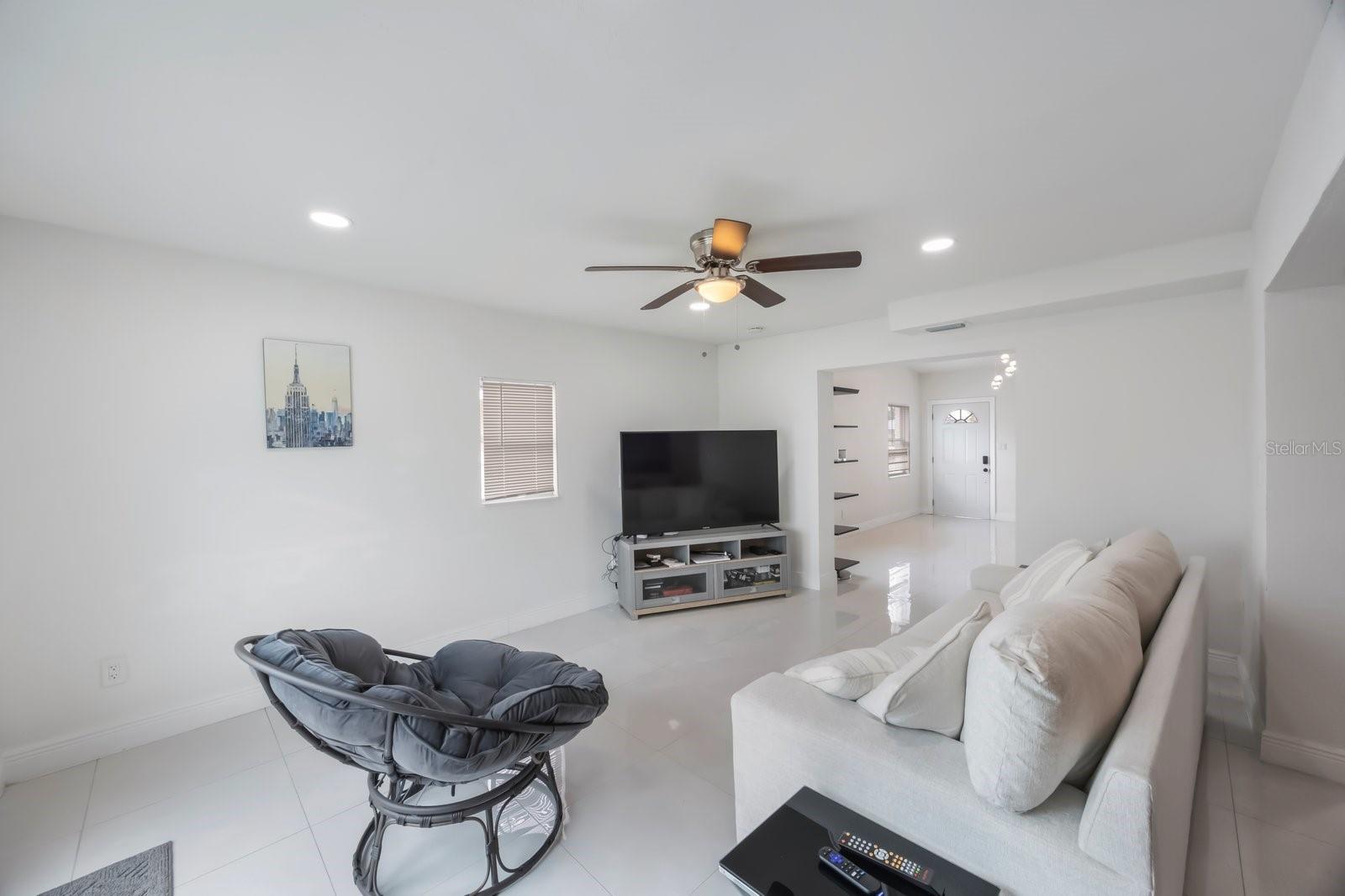 4551 14TH AVE N, ST PETERSBURG, FL, 33713