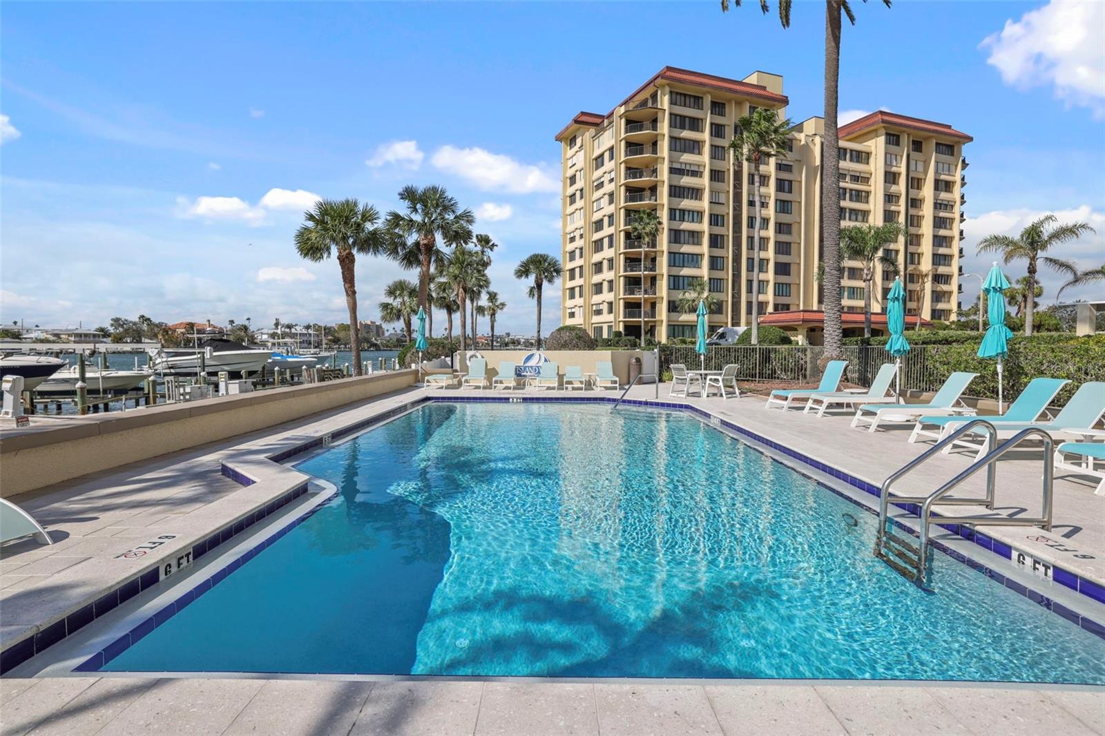 690 ISLAND WAY #802, CLEARWATER BEACH, FL, 33767