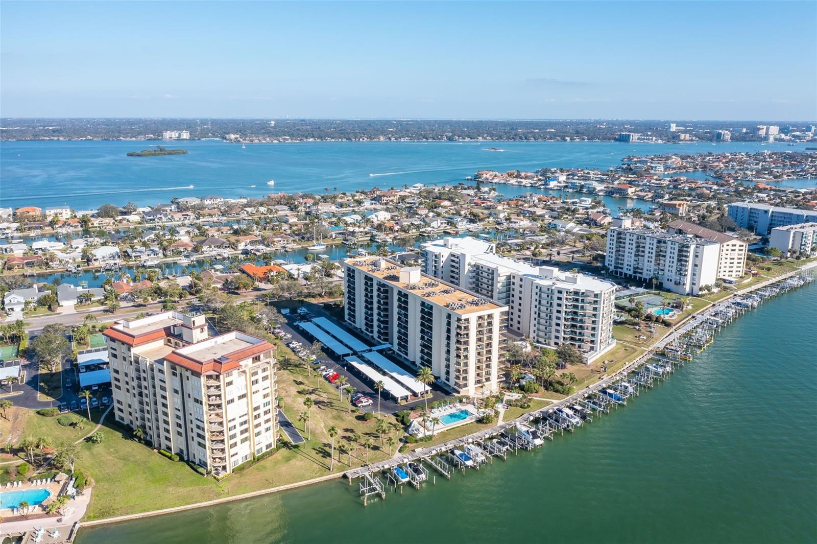 690 ISLAND WAY #802, CLEARWATER BEACH, FL, 33767