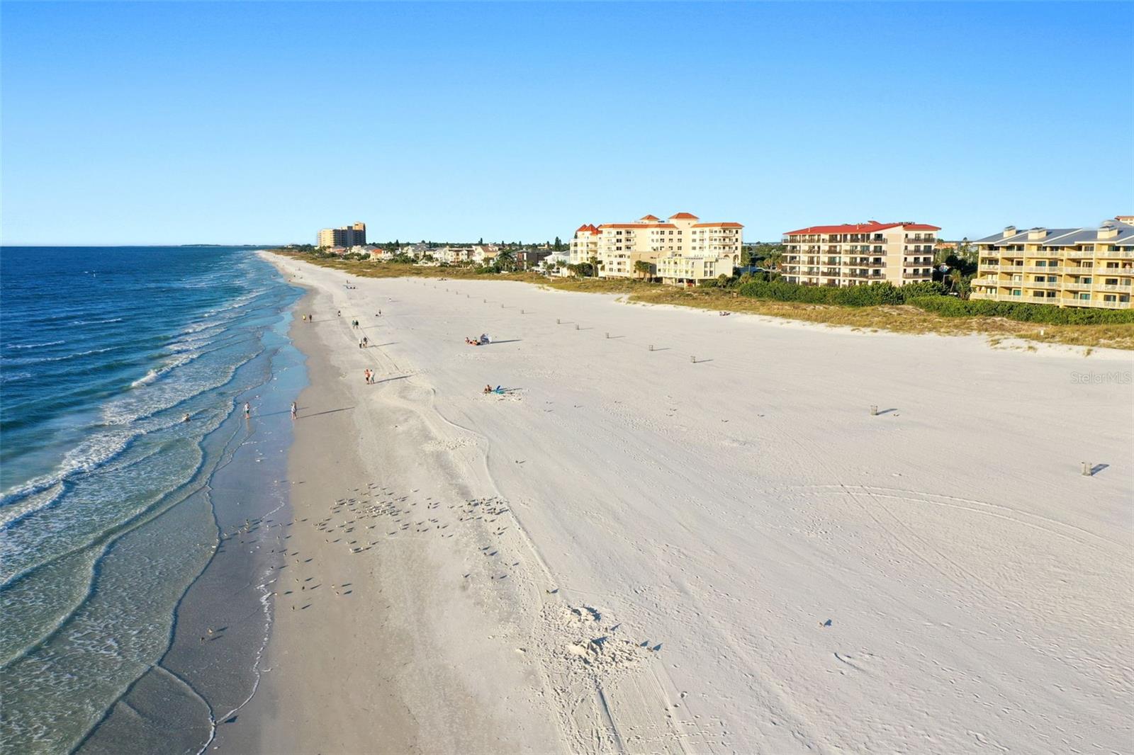 690 ISLAND WAY #802, CLEARWATER BEACH, FL, 33767