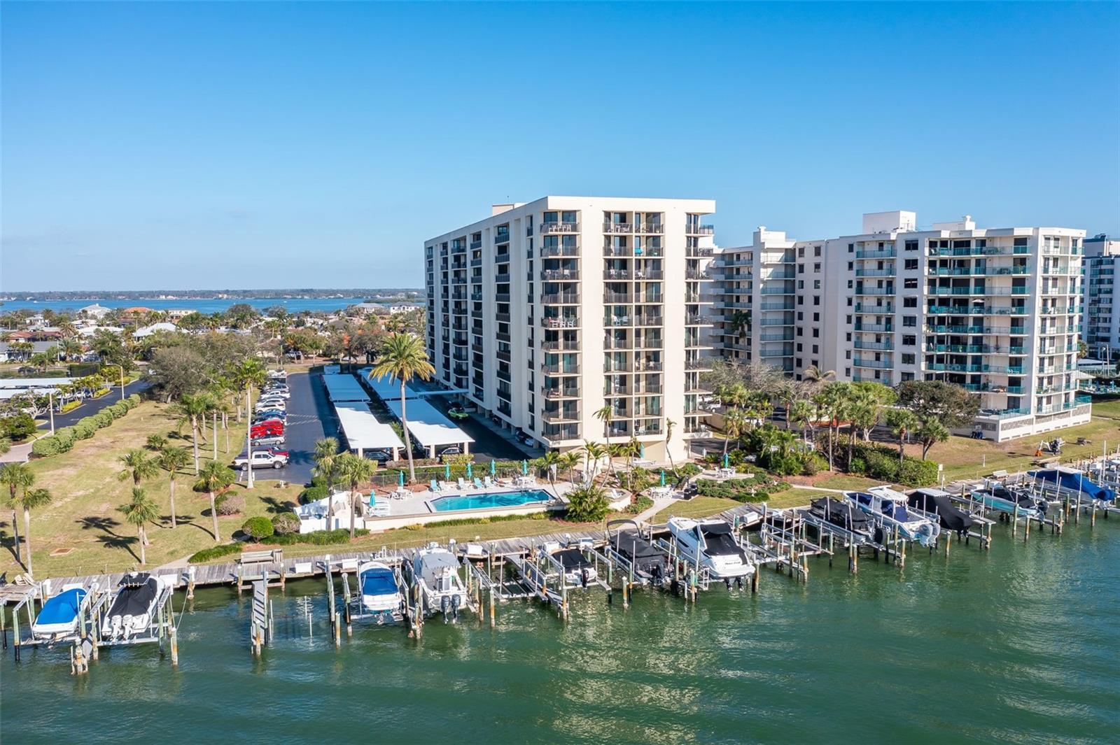 690 ISLAND WAY #802, CLEARWATER BEACH, FL, 33767