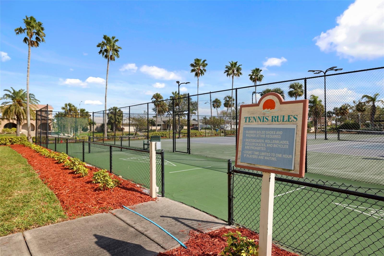 690 ISLAND WAY #802, CLEARWATER BEACH, FL, 33767