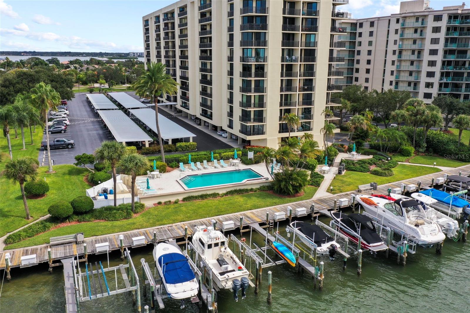 690 ISLAND WAY #802, CLEARWATER BEACH, FL, 33767