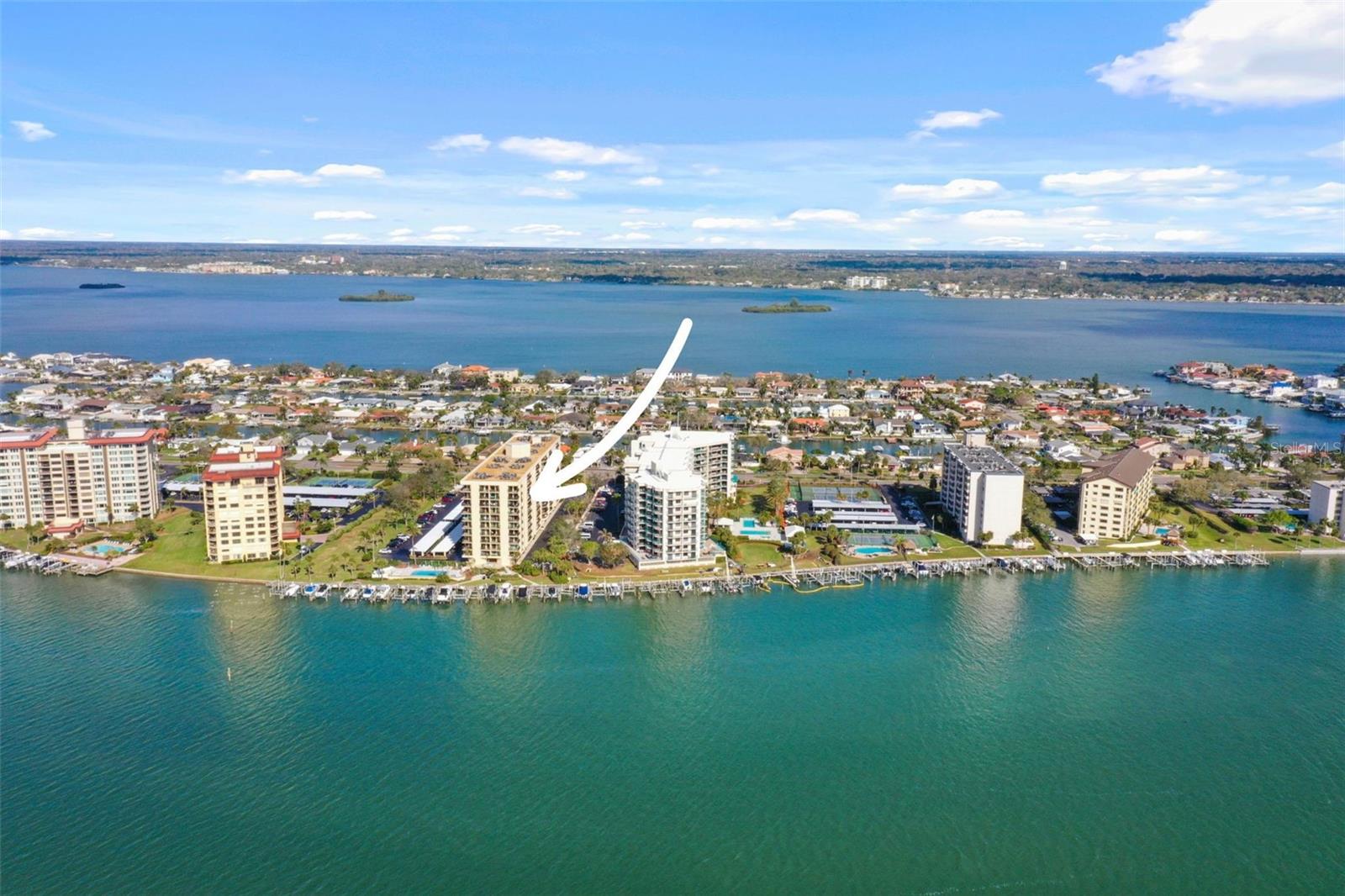 690 ISLAND WAY #802, CLEARWATER BEACH, FL, 33767