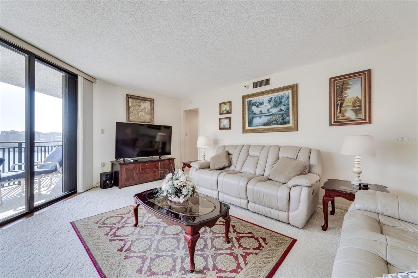 690 ISLAND WAY #802, CLEARWATER BEACH, FL, 33767
