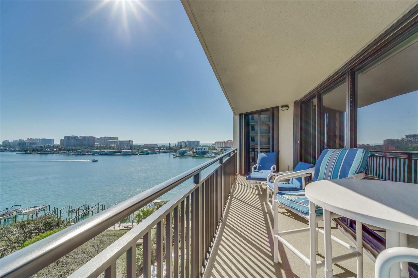 690 ISLAND WAY #802, CLEARWATER BEACH, FL, 33767