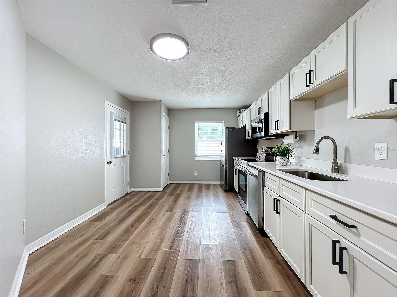 1805 JEFFERSON DR, MOUNT DORA, FL, 32757
