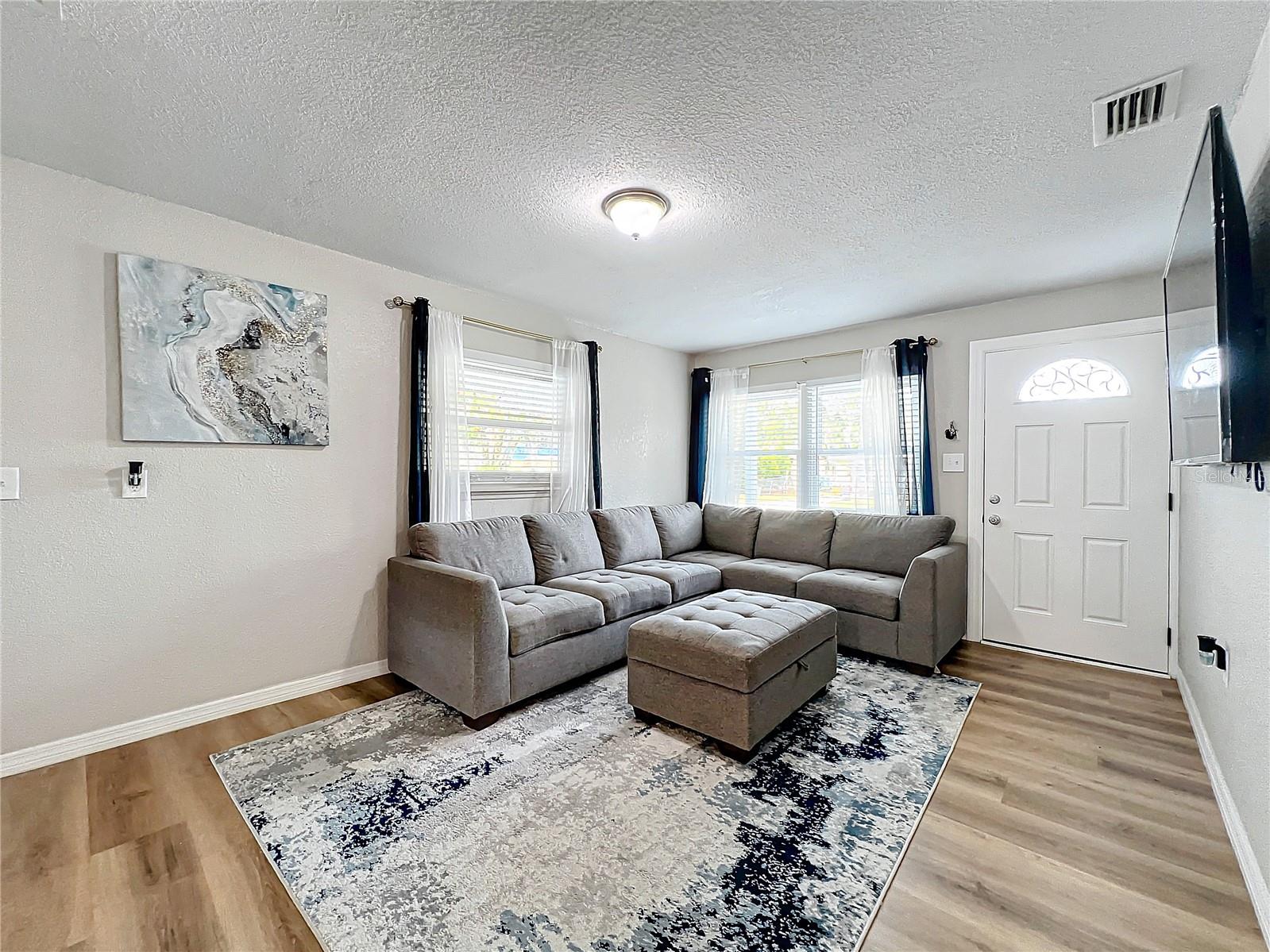 1805 JEFFERSON DR, MOUNT DORA, FL, 32757