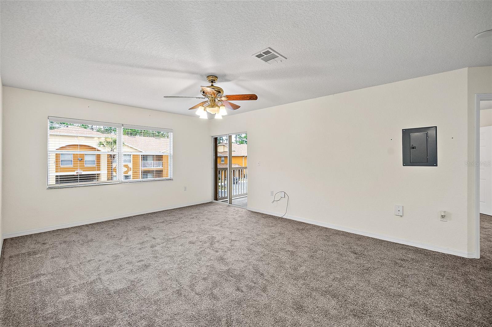 4600 E MOODY BLVD #14J, BUNNELL, FL, 32110