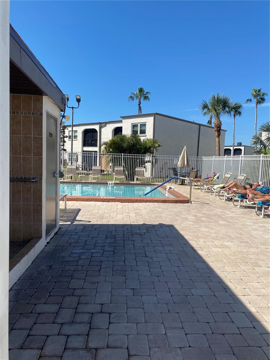 7701 STARKEY RD #306, SEMINOLE, FL, 33777