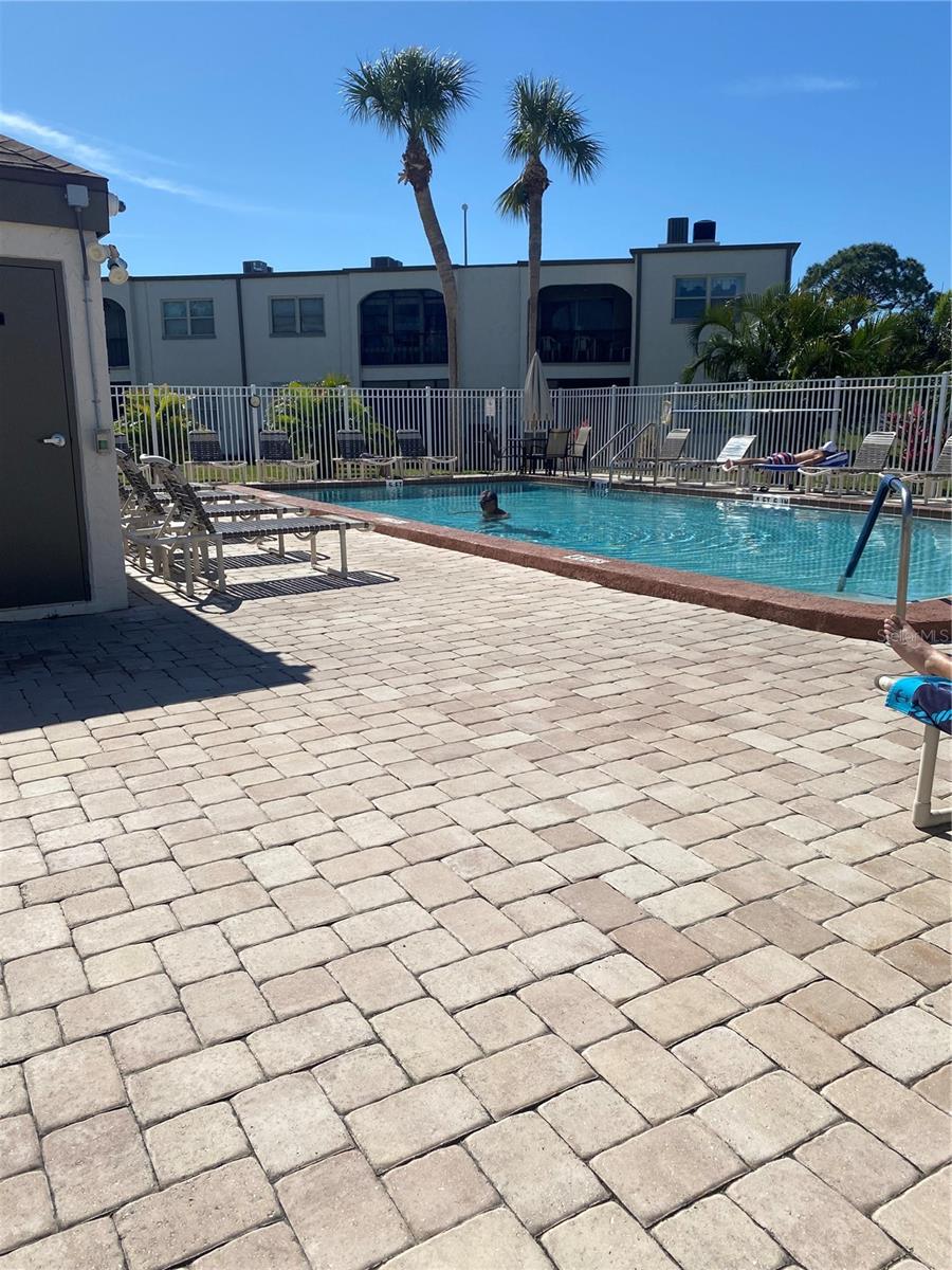 7701 STARKEY RD #306, SEMINOLE, FL, 33777