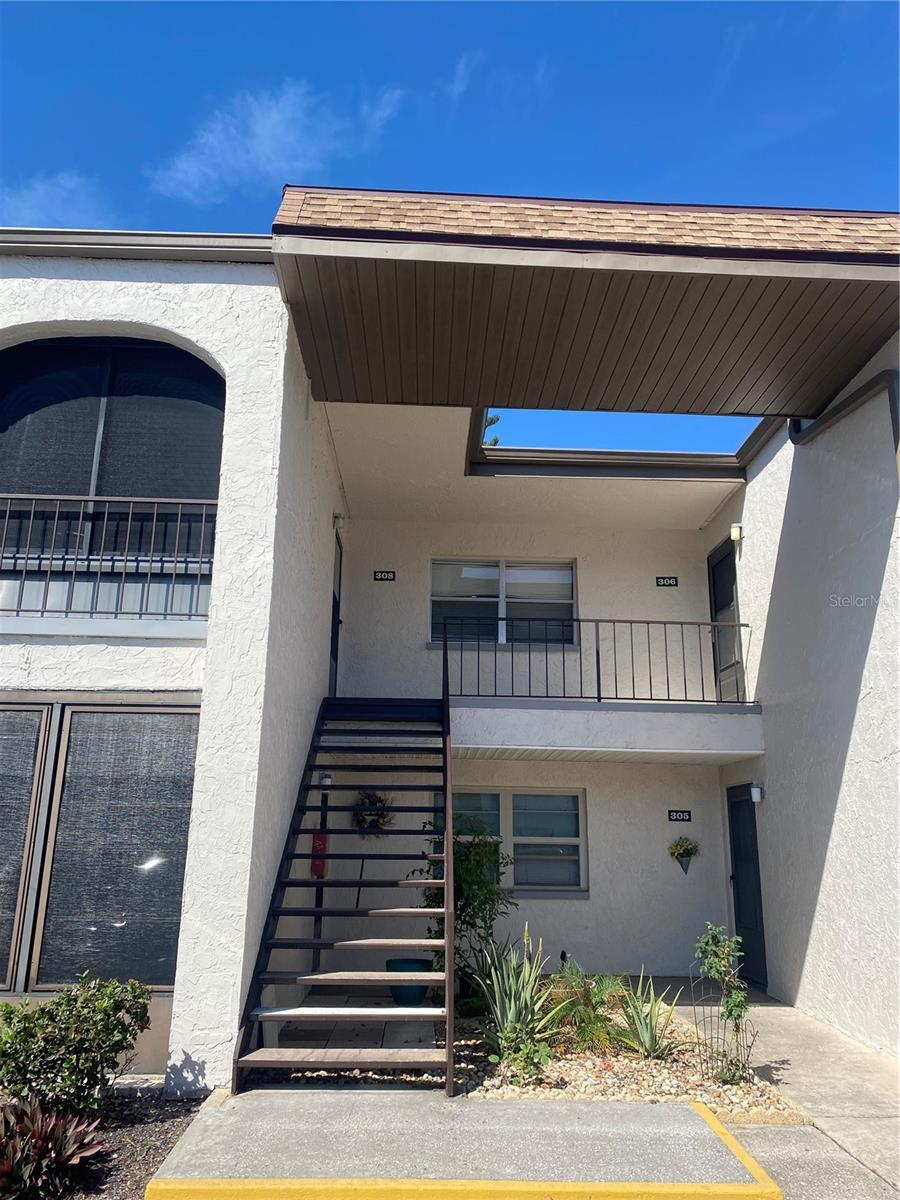 7701 STARKEY RD #306, SEMINOLE, FL, 33777