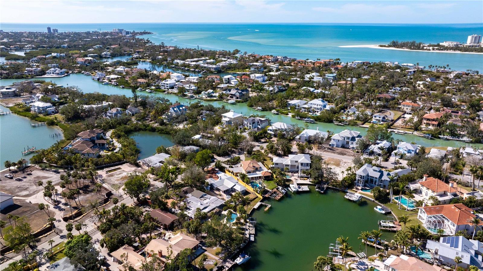 527 FREELING DR, SARASOTA, FL, 34242