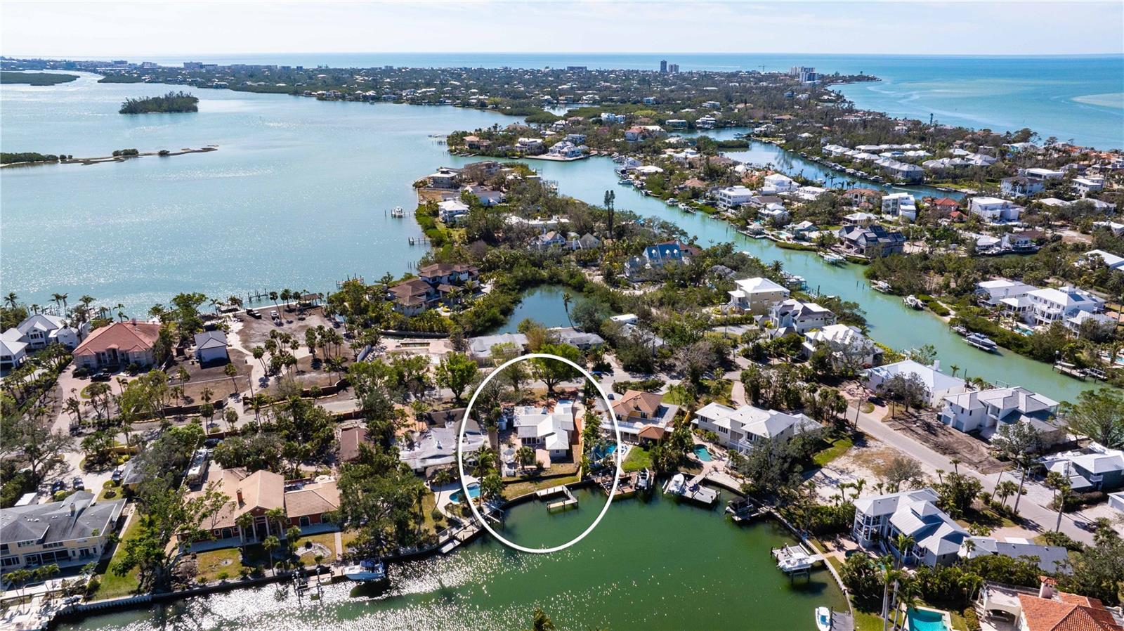 527 FREELING DR, SARASOTA, FL, 34242