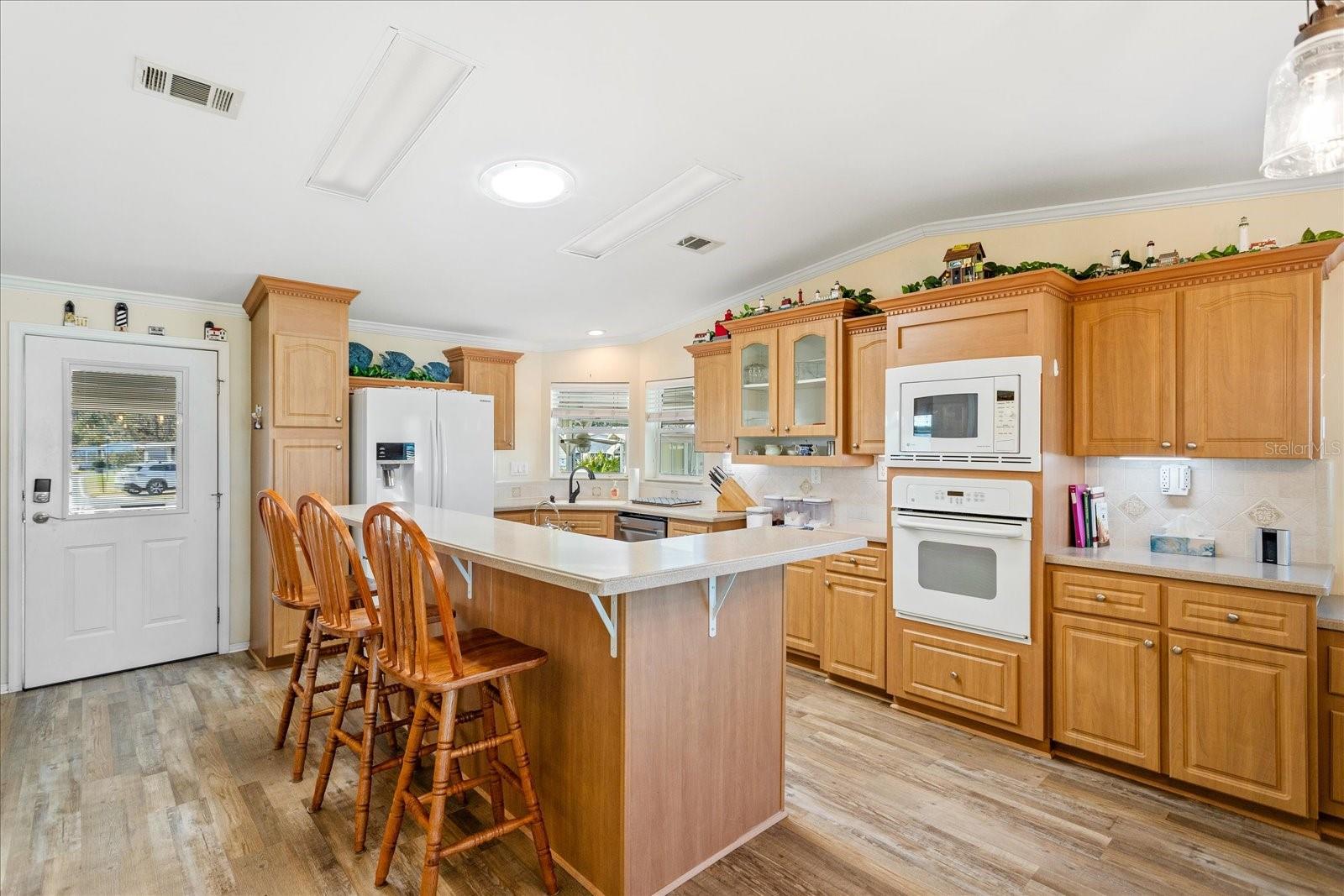 108 DOGWOOD TRL, LEESBURG, FL, 34748