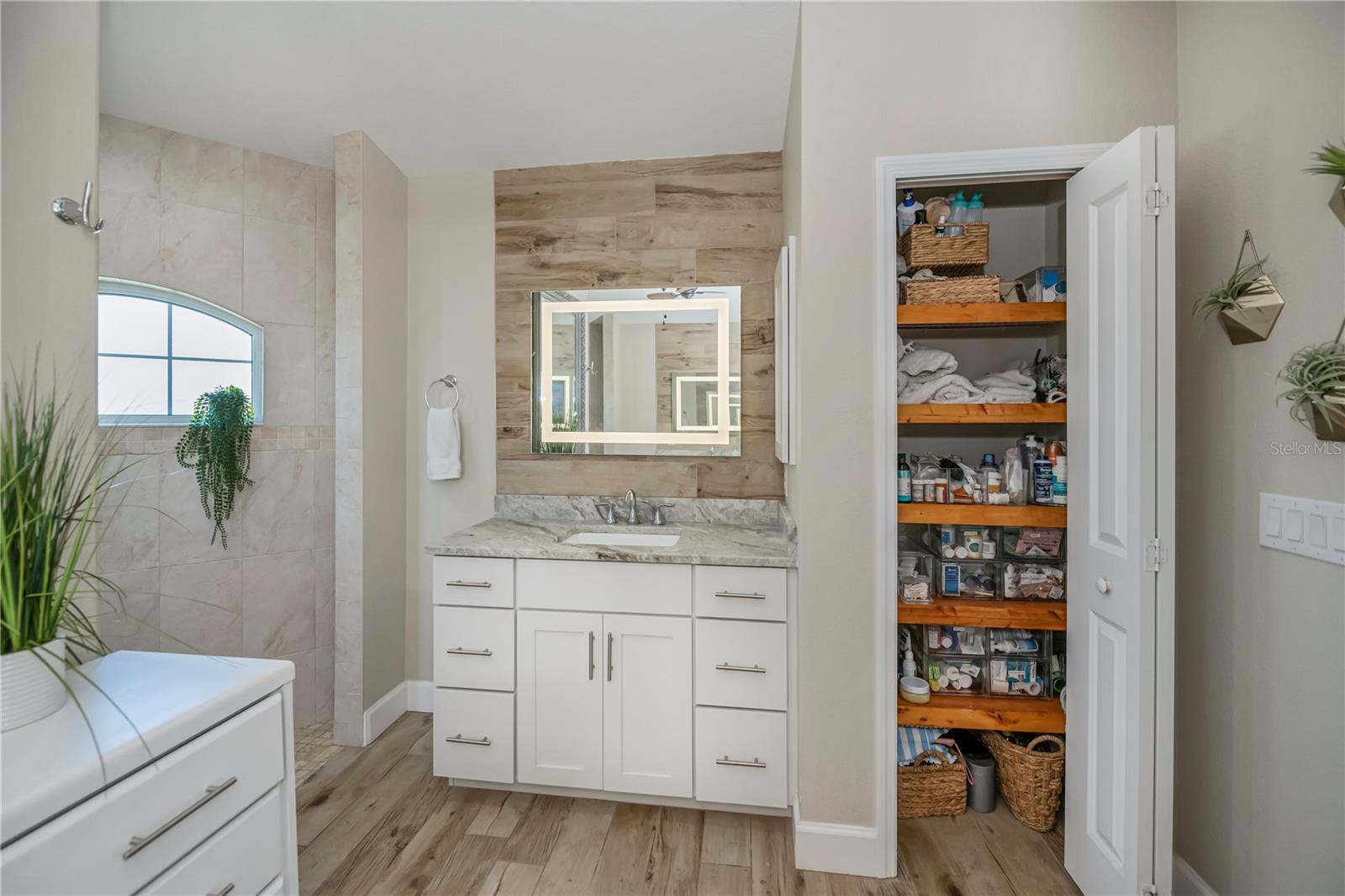 269 MARINER LN, ROTONDA WEST, FL, 33947