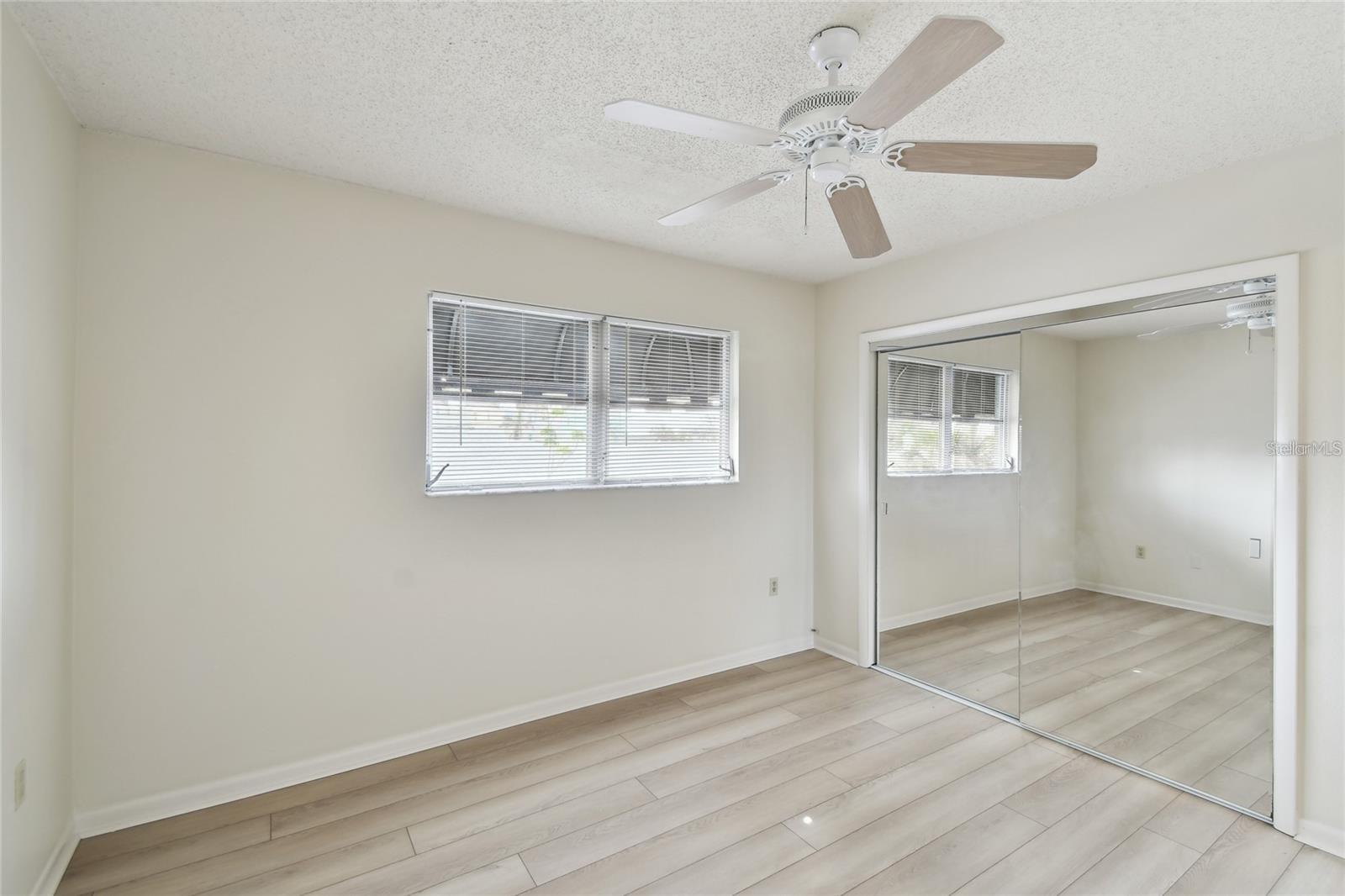 380 137TH AVENUE CIR, MADEIRA BEACH, FL, 33708