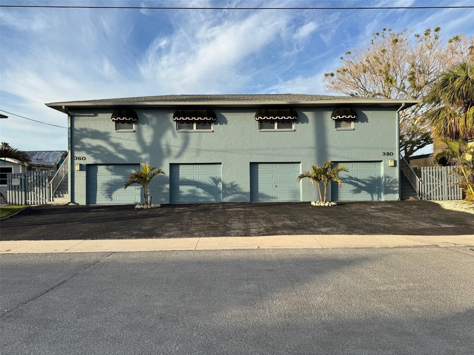 380 137TH AVENUE CIR, MADEIRA BEACH, FL, 33708
