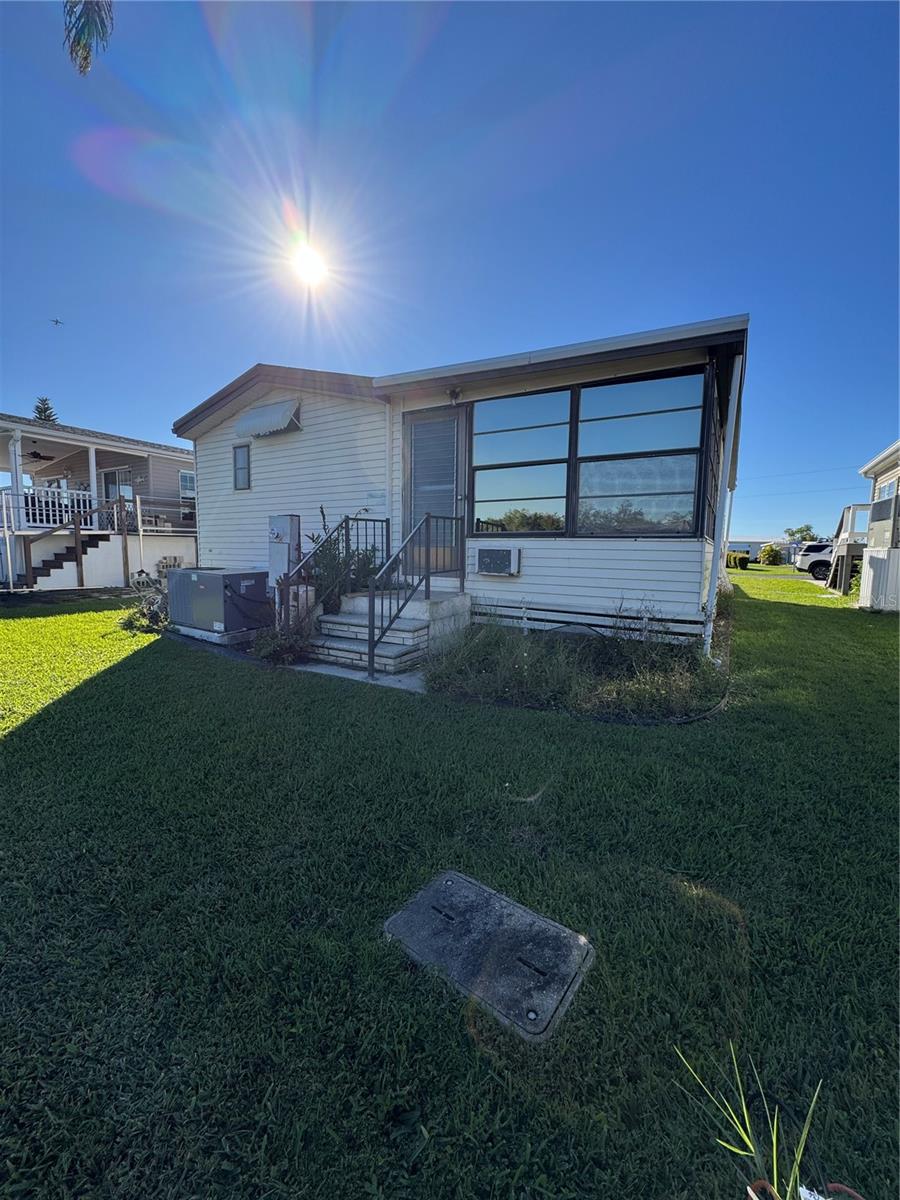 134 LAZY LAGOON DR, PUNTA GORDA, FL, 33982