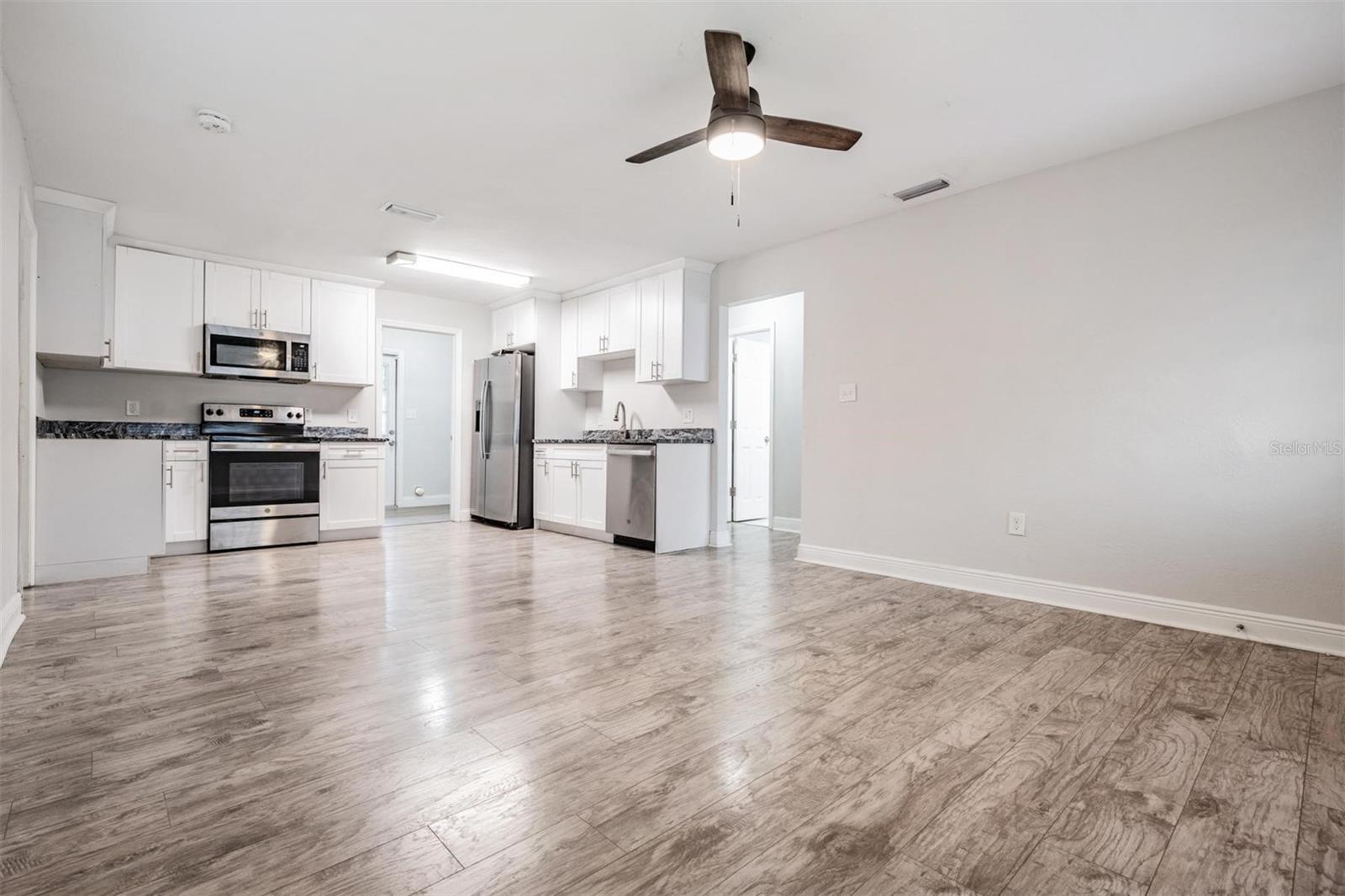 3409 E COMANCHE AVE, TAMPA, FL, 33610