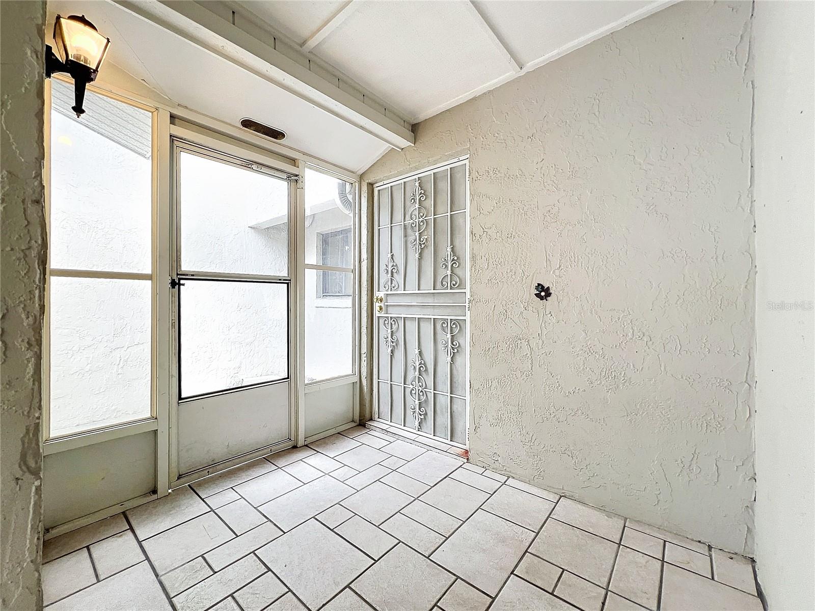 5381 VINELAND RD #S, ORLANDO, FL, 32811