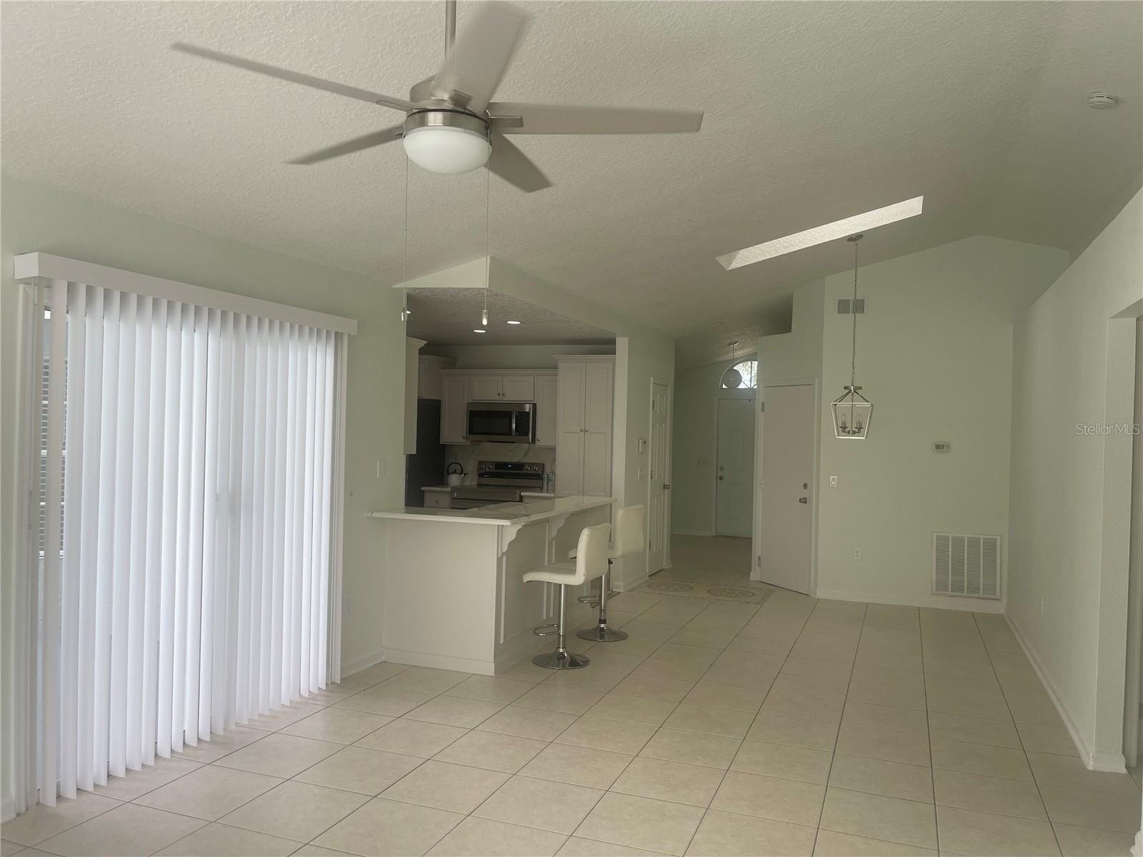 2335 QUEENSWOOD CIR, KISSIMMEE, FL, 34743