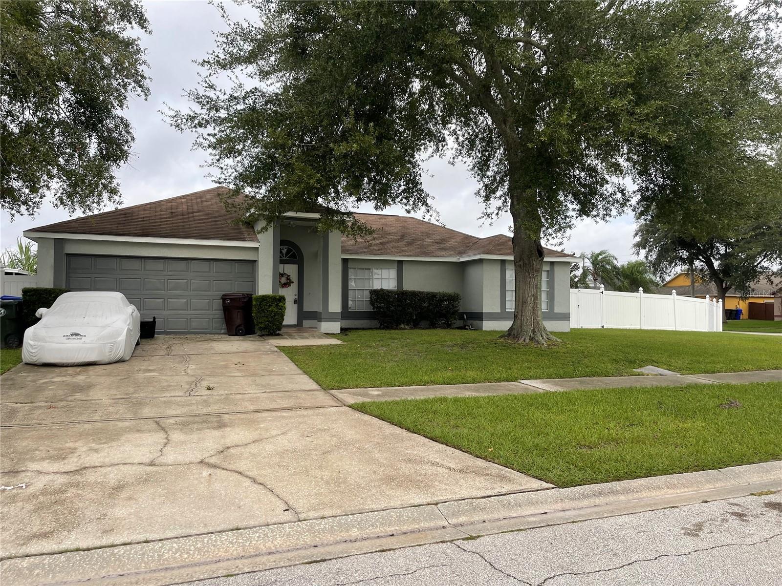 2335 QUEENSWOOD CIR, KISSIMMEE, FL, 34743