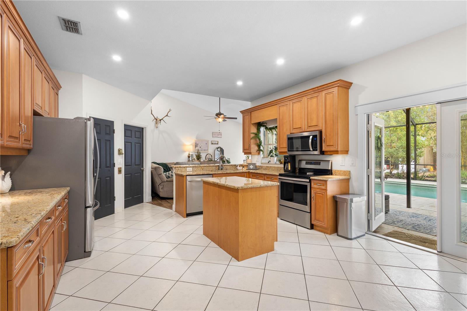 7737 40TH CT E, SARASOTA, FL, 34243