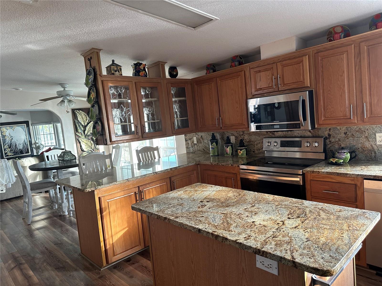 8512 FANTASIA PARK WAY, RIVERVIEW, FL, 33578