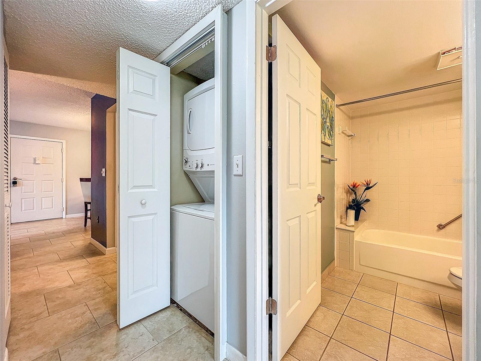 2677 PINE RIDGE WAY N #B2, PALM HARBOR, FL, 34684