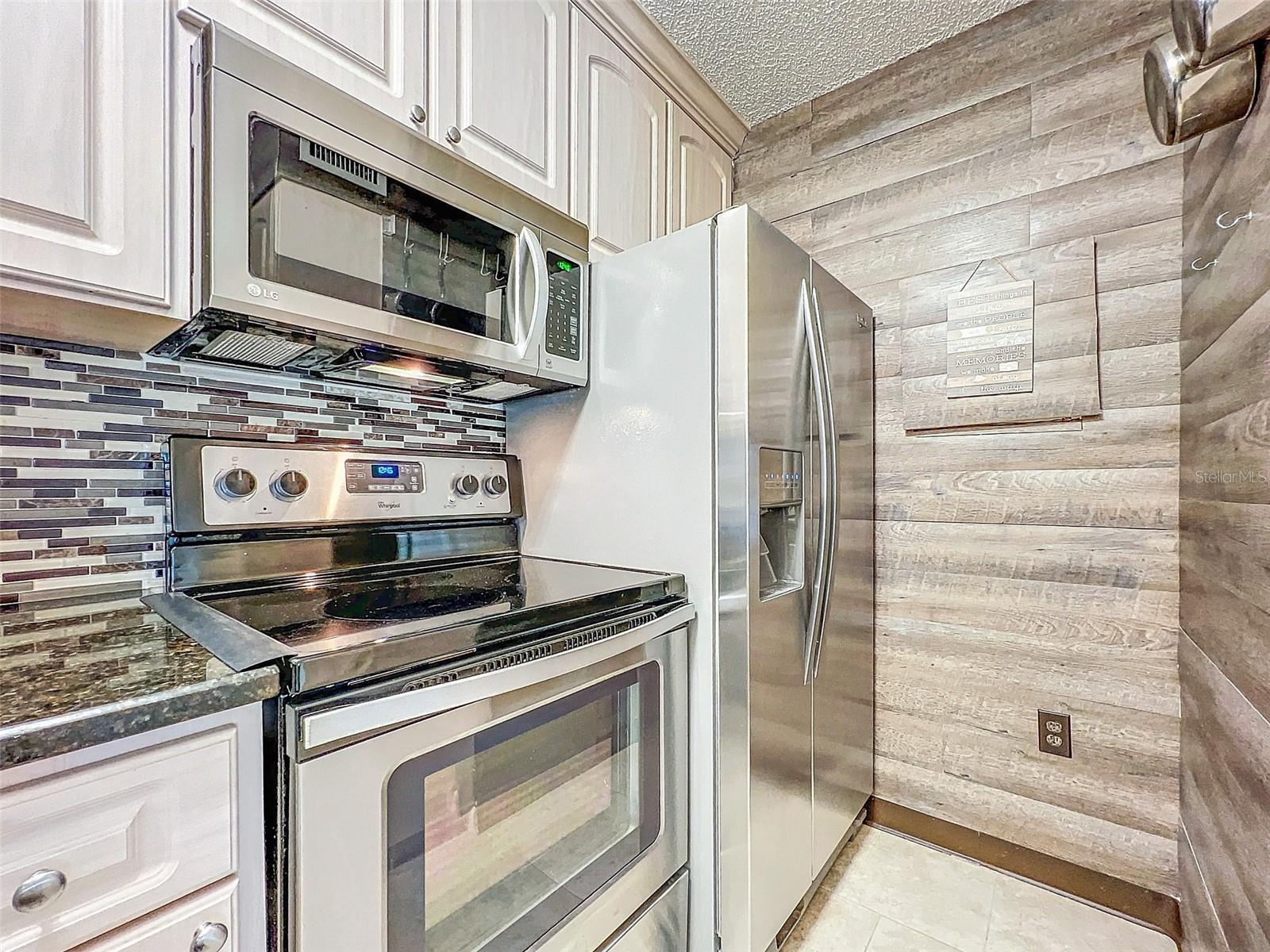 2677 PINE RIDGE WAY N #B2, PALM HARBOR, FL, 34684