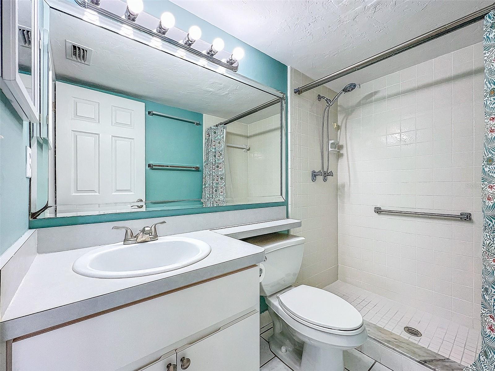 2677 PINE RIDGE WAY N #B2, PALM HARBOR, FL, 34684