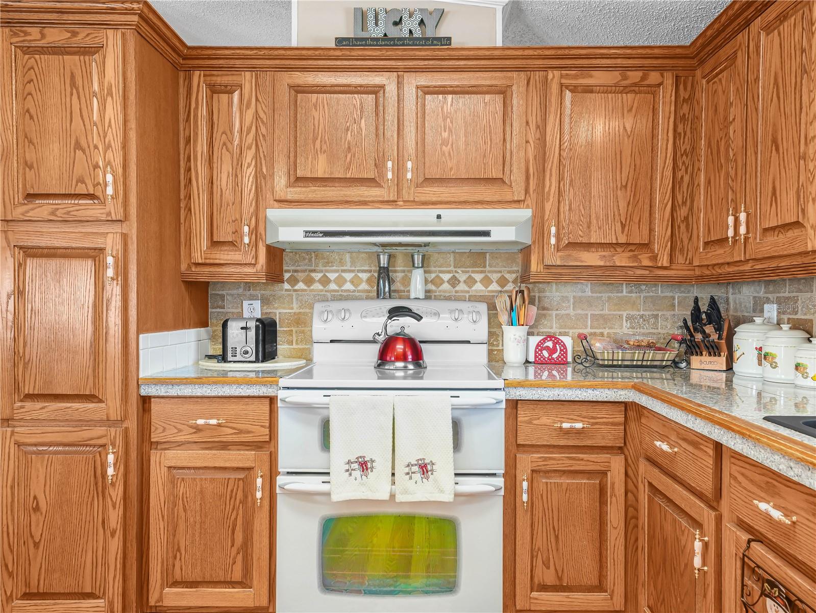 107 CHALLENGER AVE, DAVENPORT, FL, 33897